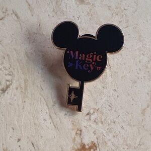 Disneyland Resort Magic Key Pin 2021 Exclusive Collectible
